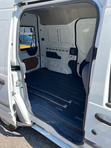 Used 2013 Ford Transit Connect XL FWD image 15