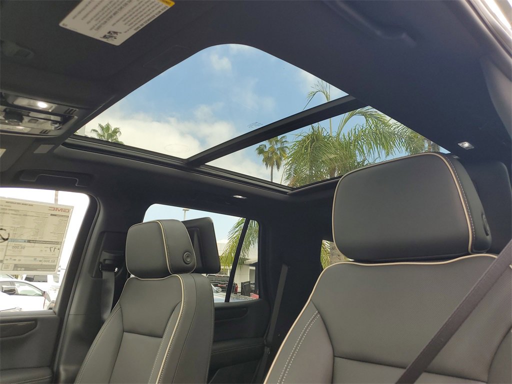 New 2026 GMC Yukon Elevation w/ Elevation Premium Package image 19