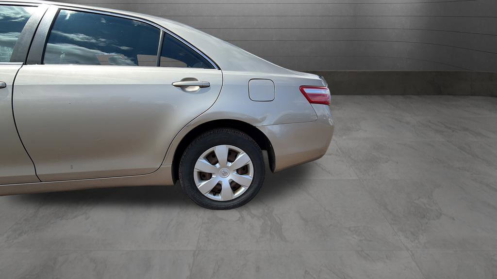 Used 2009 Toyota Camry CE FWD image 17