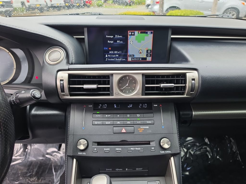 Used 2016 Lexus IS 300 AWD image 14