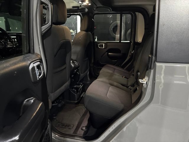 Used 2021 Jeep Gladiator Sport AWD/4WD image 13