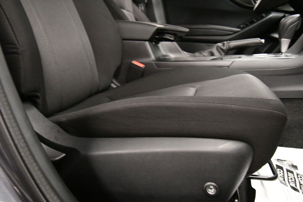 Used 2020 Subaru Impreza 2.0i AWD/4WD image 26