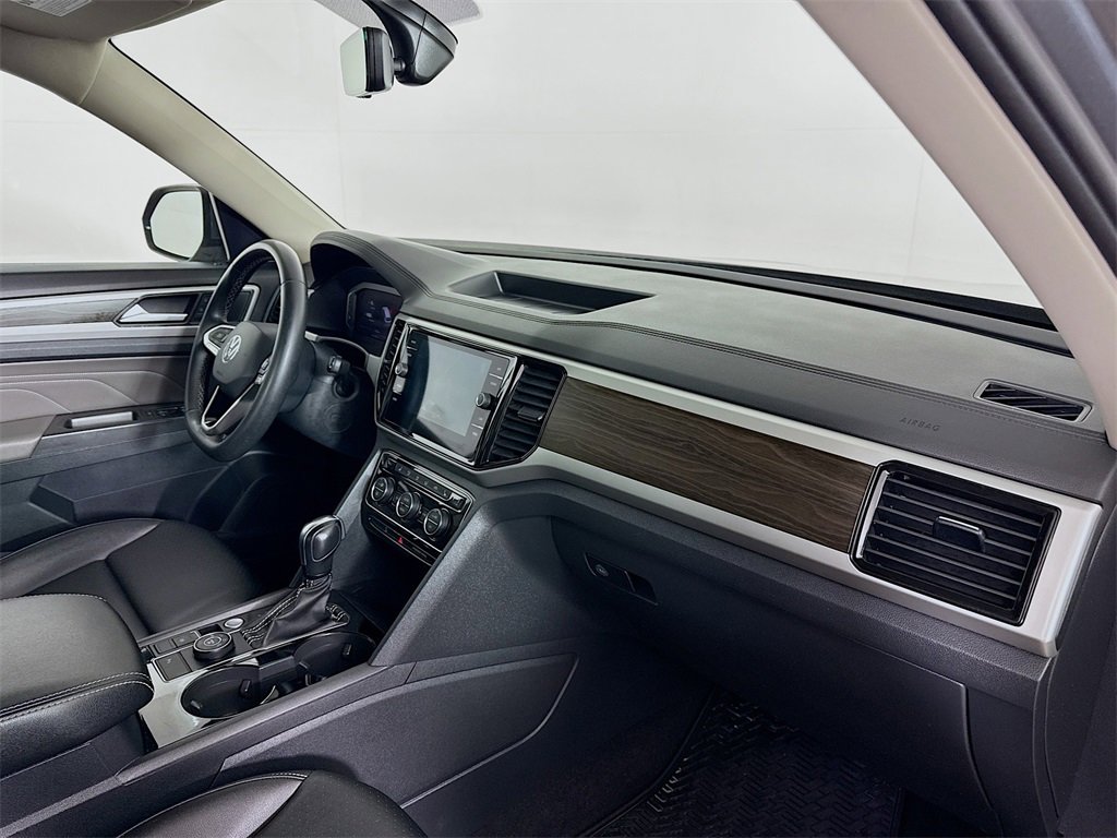Used 2022 Volkswagen Atlas SE image 29