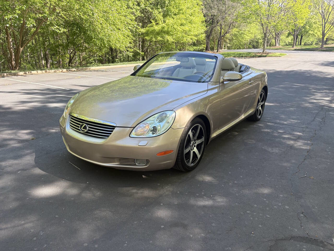Used 2004 Lexus SC 430 Convertible image 7