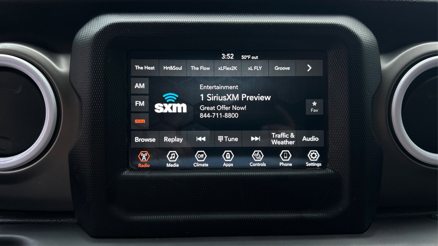 Used 2020 Jeep Wrangler Unlimited Sport image 28