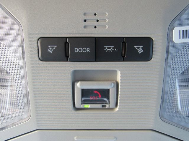 Used 2025 Toyota RAV4 XLE image 53