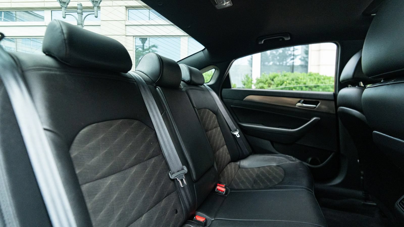 Used 2019 Hyundai Sonata Sport w/ Tech Package 03 FWD image 15