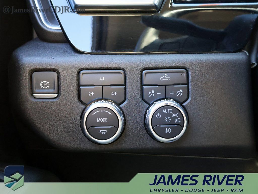 Used 2024 GMC Sierra 2500 SLE w/ SLE Convenience Package image 30