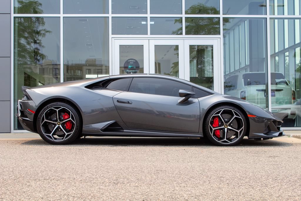 Used 2020 Lamborghini Huracan EVO AWD/4WD image 4