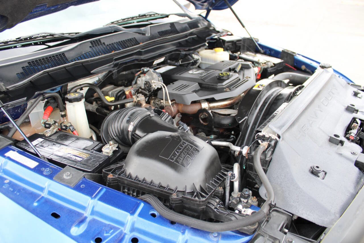 Used 2018 RAM 3500 Laramie w/ Snow Chief Group image 14