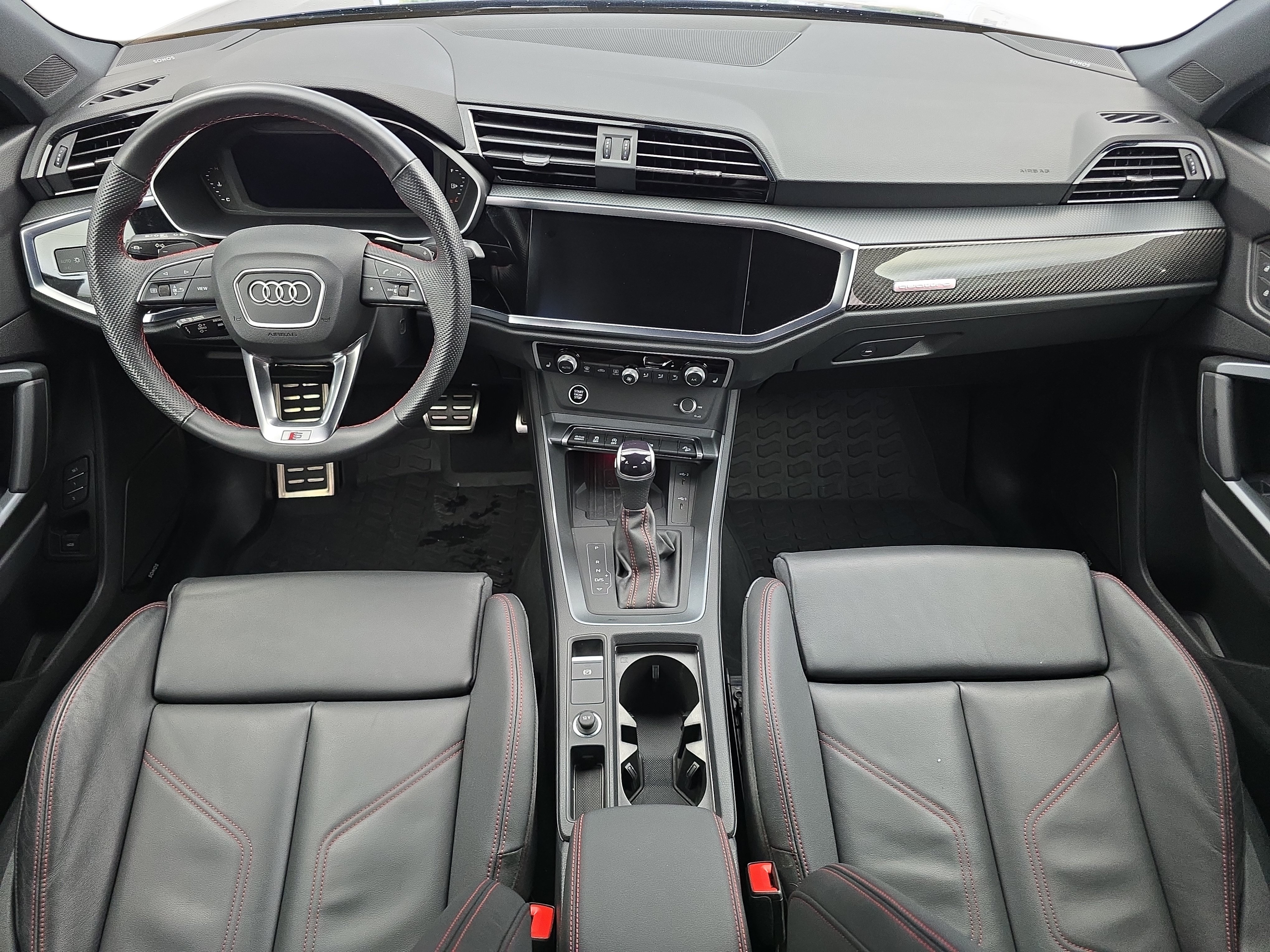 Used 2025 Audi Q3 2.0T Premium Plus w/ Premium Plus Package AWD/4WD image 9