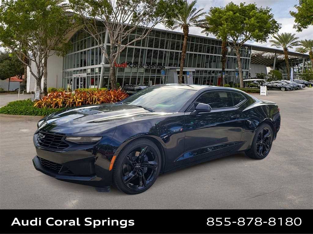 Used 2022 Chevrolet Camaro LT w/ Technology Package image 1