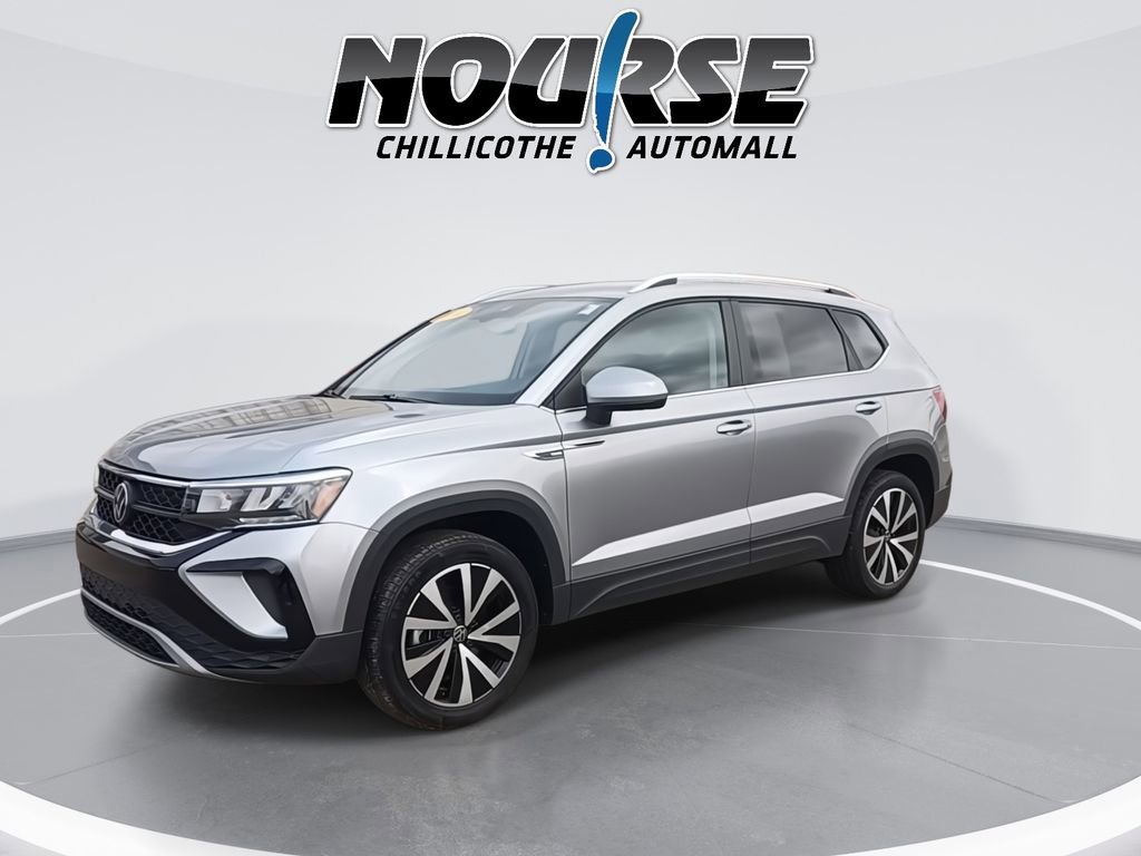 Used 2024 Volkswagen Taos SE image 4