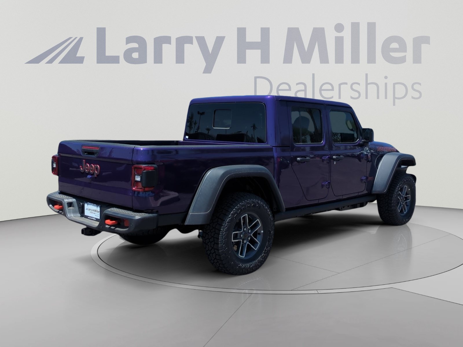 New 2026 Jeep Gladiator Mojave w/ Safety Group AWD/4WD image 5