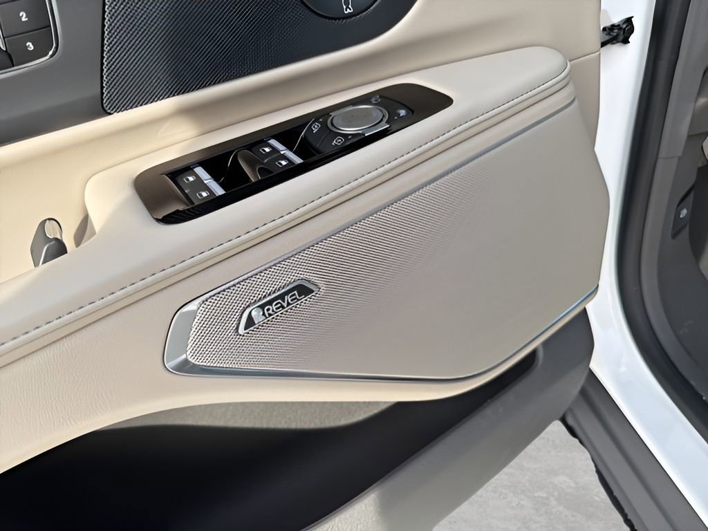 Used 2025 Lincoln Nautilus Reserve image 26