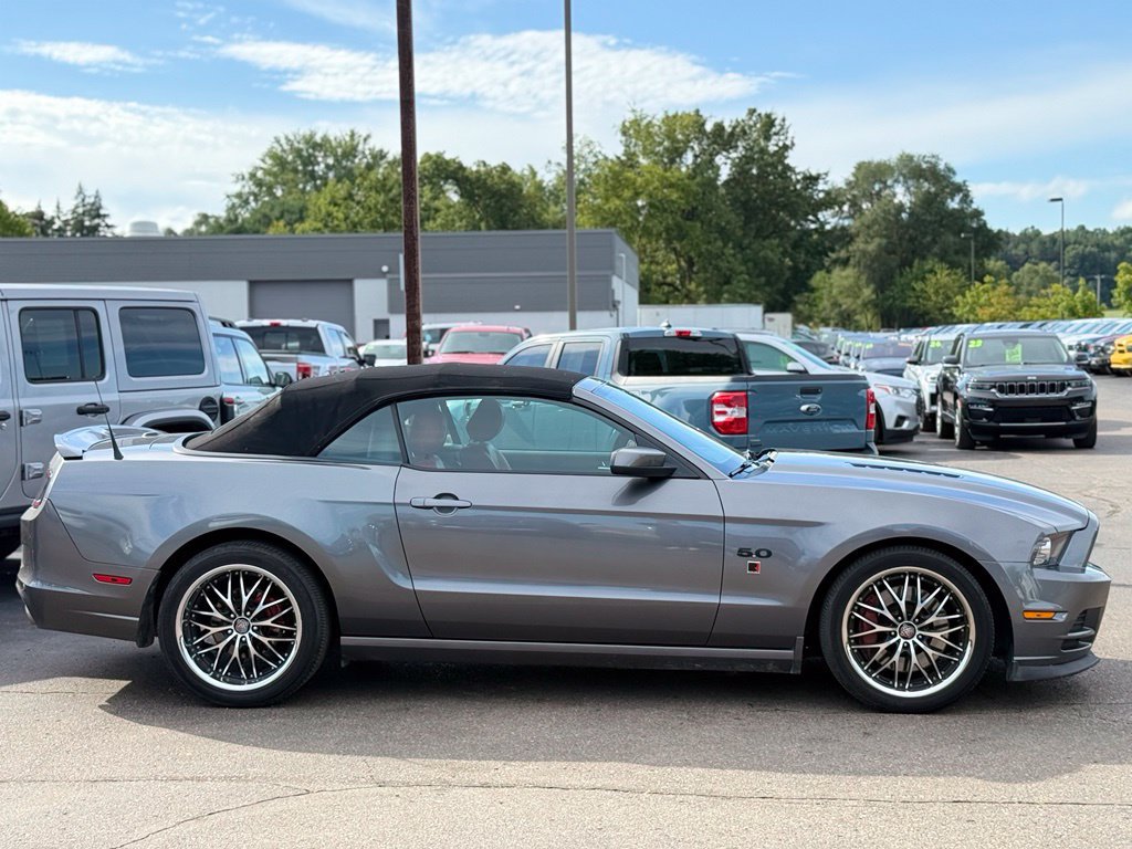 Used 2014 Ford Mustang GT Premium w/ Electronics Package RWD image 28