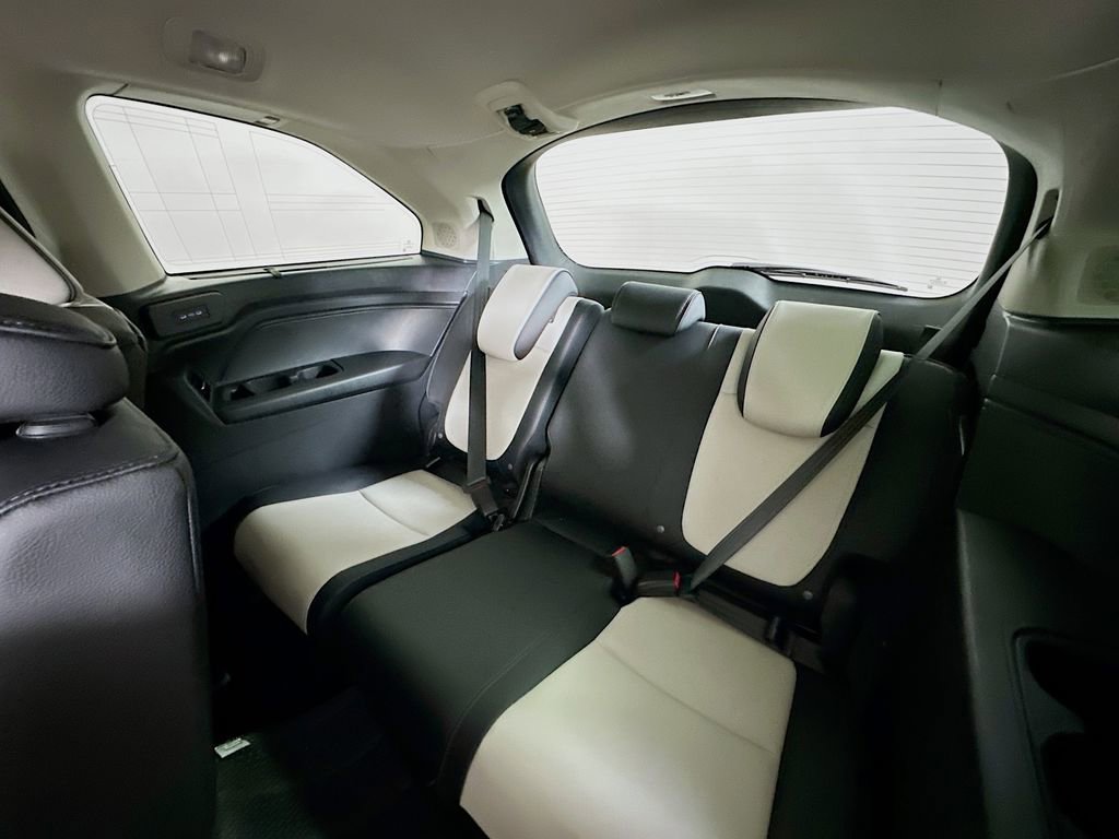 New 2026 Honda Odyssey Elite image 4