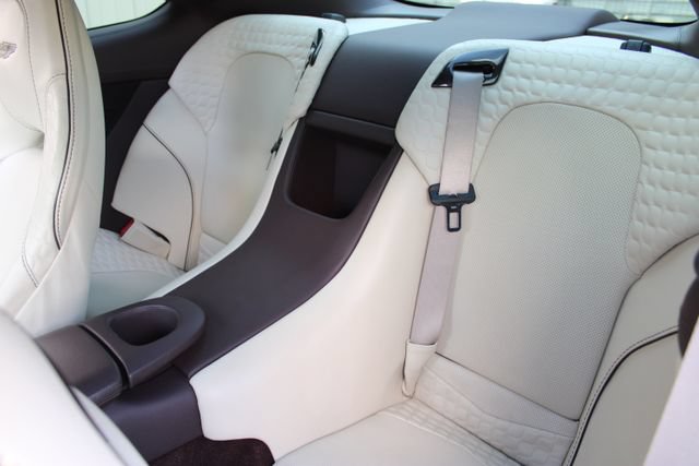 Used 2014 Aston Martin Vanquish Coupe RWD image 9