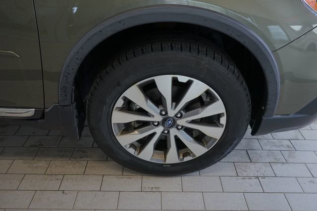 Used 2017 Subaru Outback 3.6R Touring AWD/4WD image 15