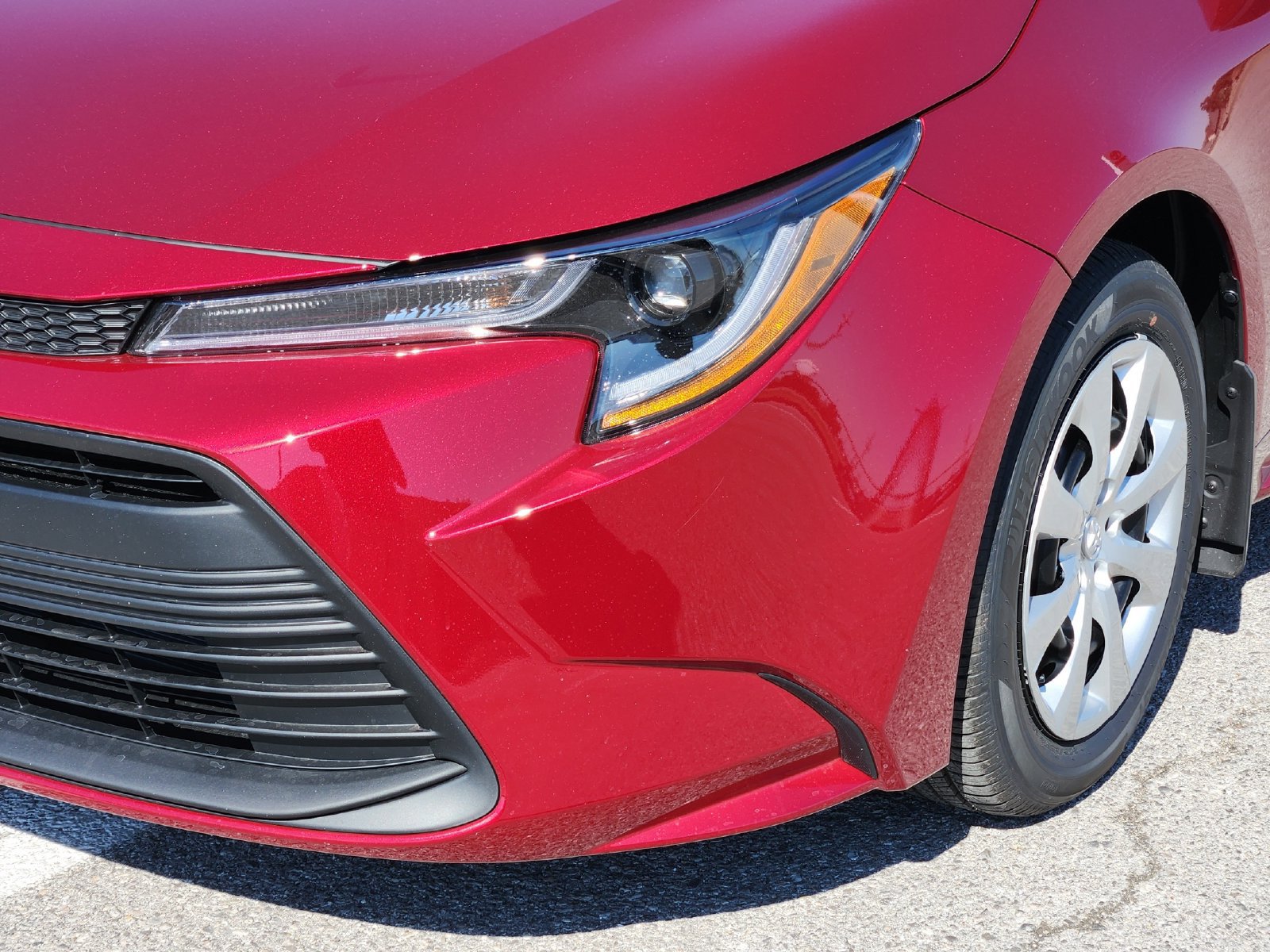 New 2027 Toyota Corolla LE FWD image 10