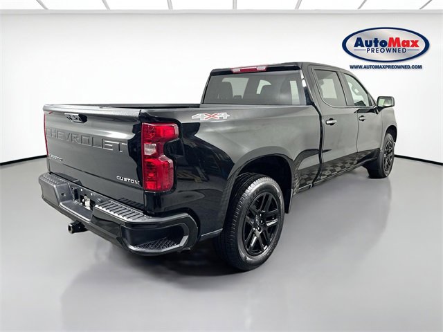 Used 2023 Chevrolet Silverado 1500 Custom image 2