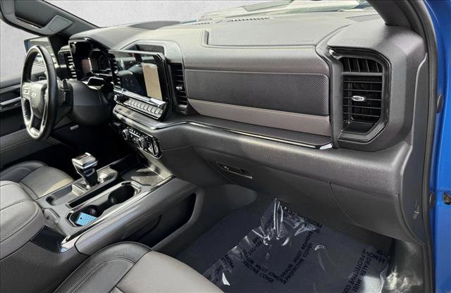 Used 2023 Chevrolet Silverado 1500 ZR2 w/ Technology Package AWD/4WD image 21