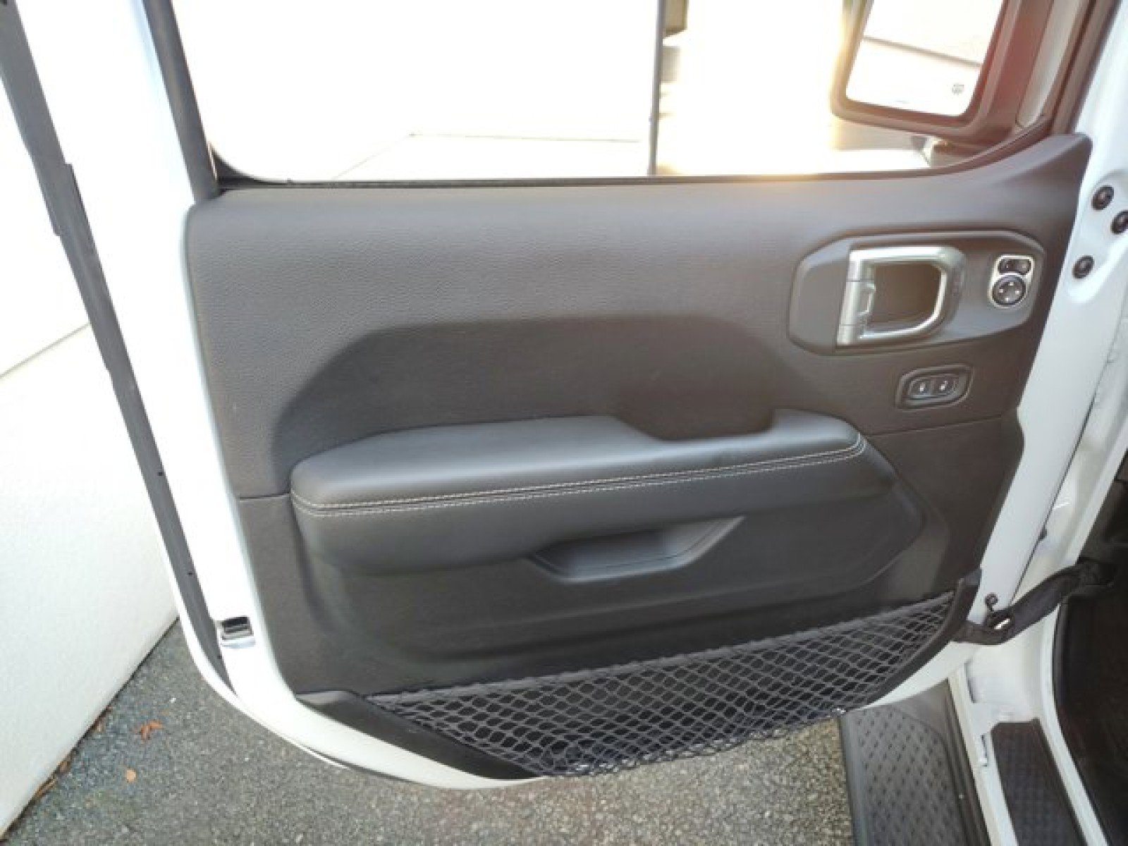 Used 2020 Jeep Gladiator Overland image 20