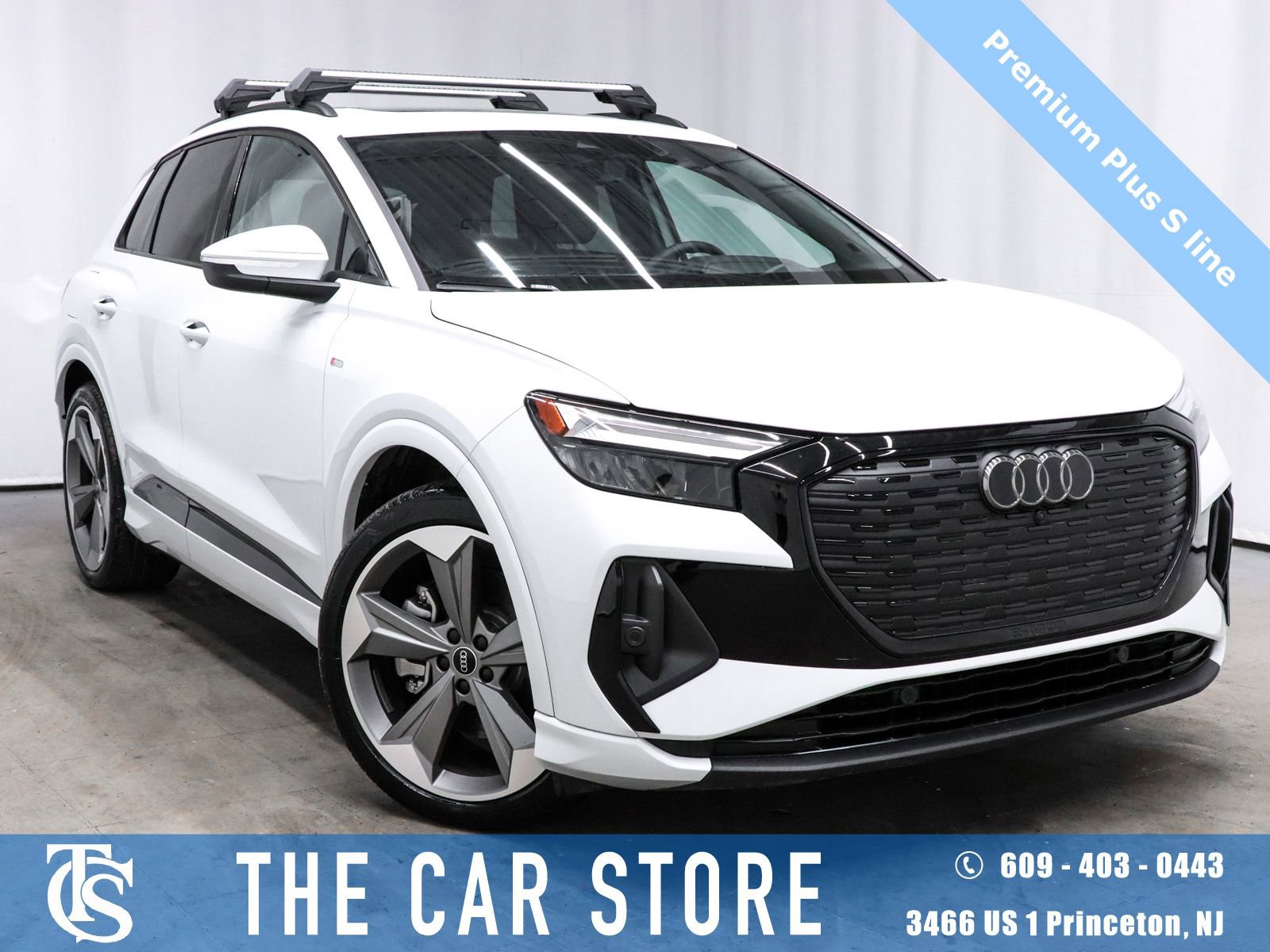 Used 2025 Audi Q4 e-tron Premium Plus w/ Premium Plus image 1