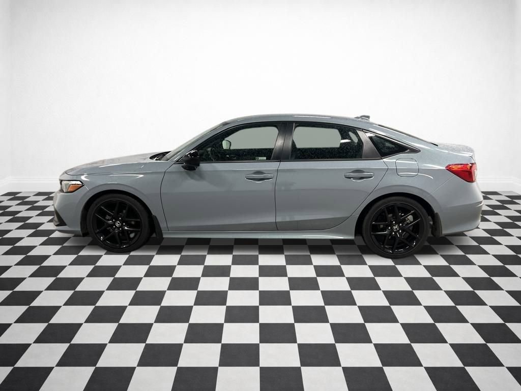 Used 2023 Honda Civic Sport image 5