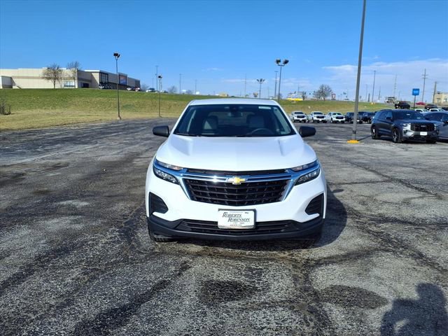 Used 2024 Chevrolet Equinox LS w/ LS Convenience Package image 38