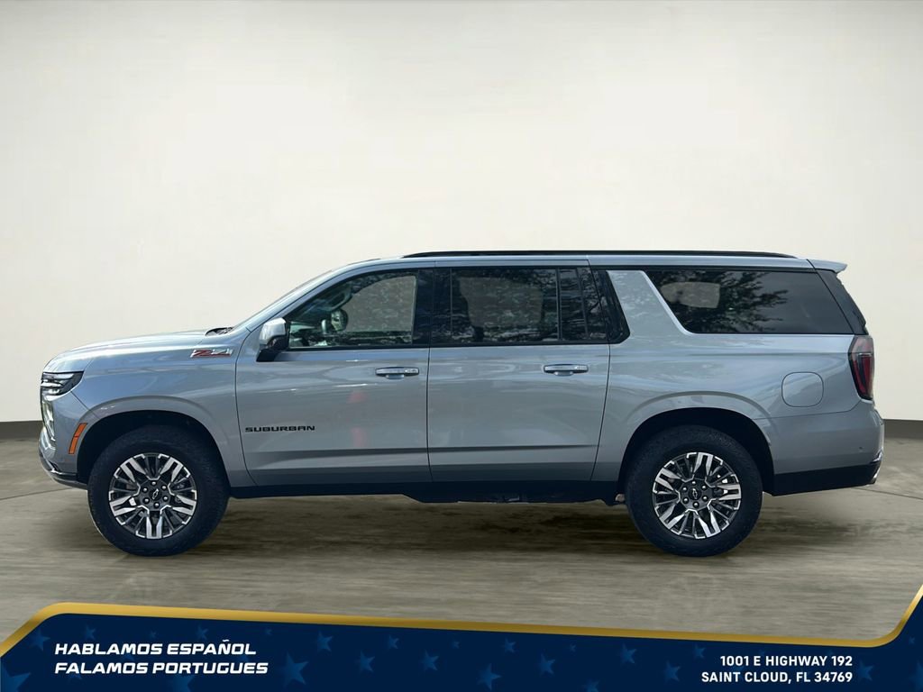 Used 2025 Chevrolet Suburban Z71 AWD/4WD image 3