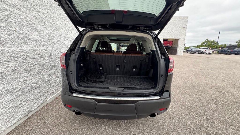 Used 2019 Subaru Ascent Touring w/ Popular Package #3 AWD/4WD image 5