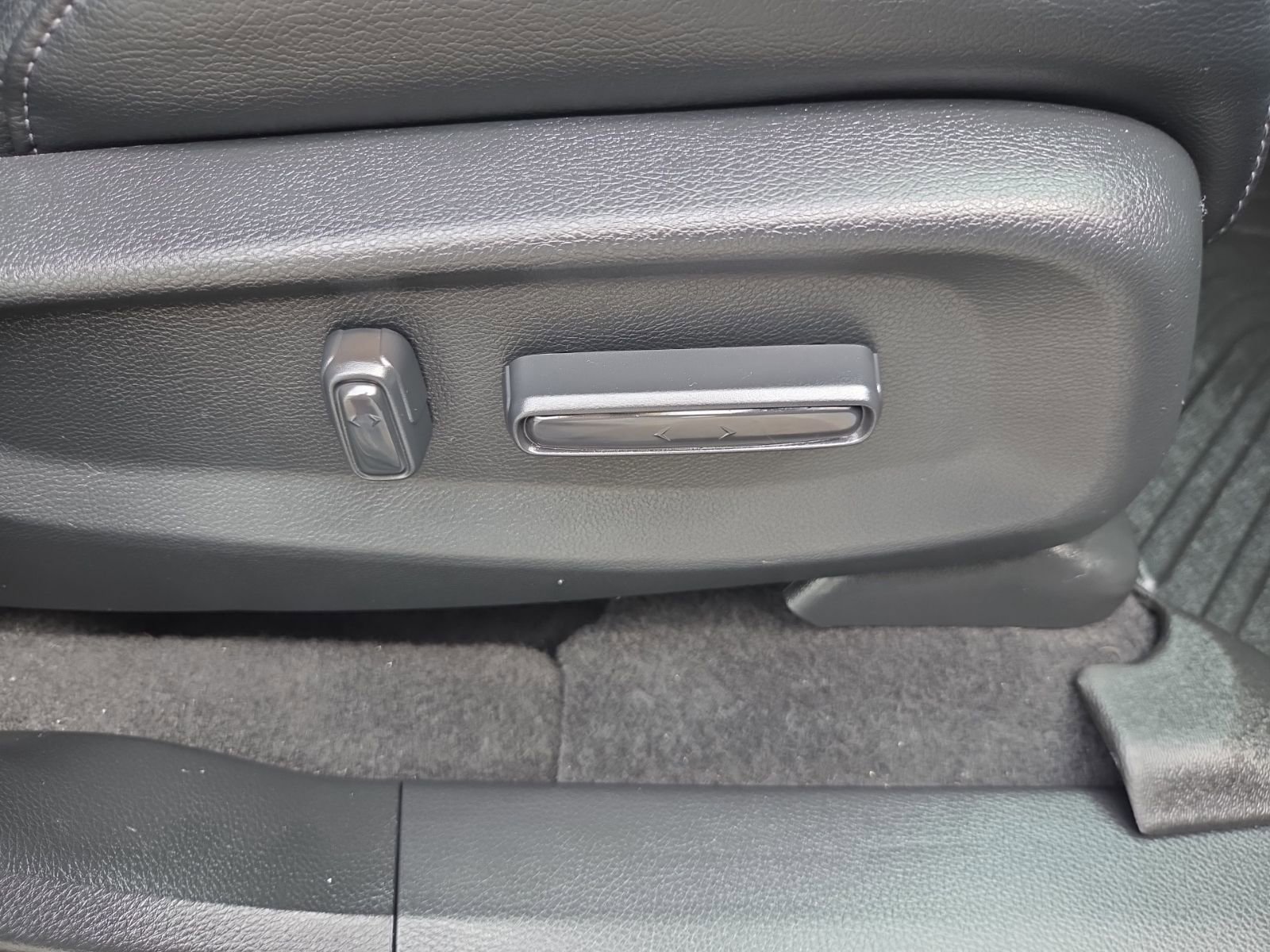Used 2021 Honda CR-V EX-L image 20