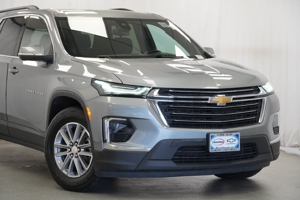 Used 2023 Chevrolet Traverse LT FWD image 6