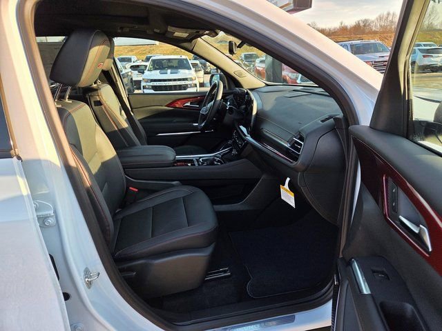 New 2026 Chevrolet Traverse Z71 w/ Enhanced Driving Package image 9