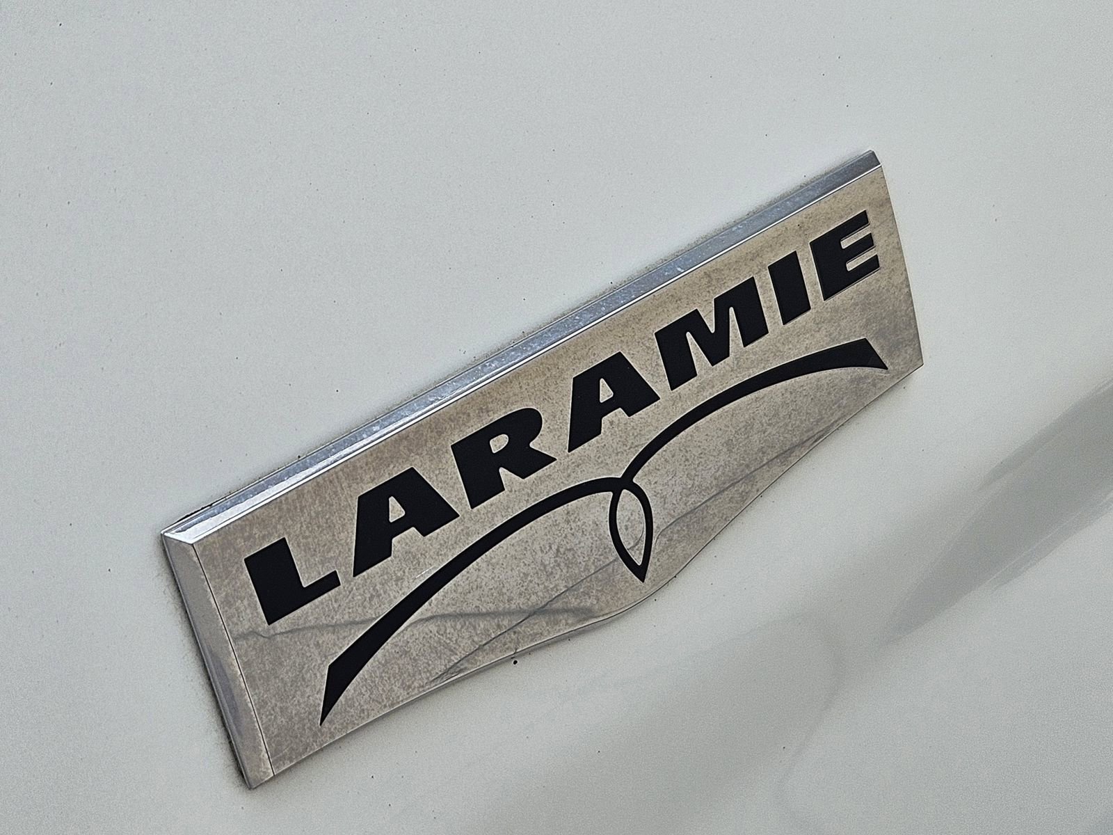 Used 2017 RAM 3500 Laramie w/ Convenience Group AWD/4WD image 15