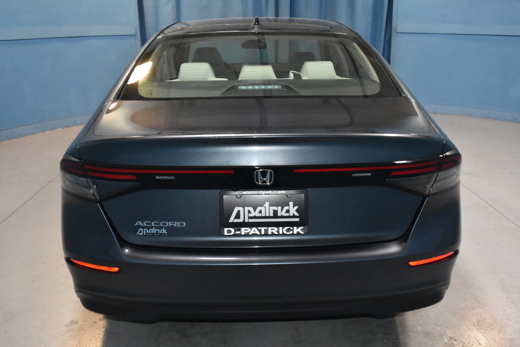 Used 2024 Honda Accord EX image 30