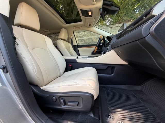 Certified 2022 Lexus RX 350 AWD w/ Premium Package image 25