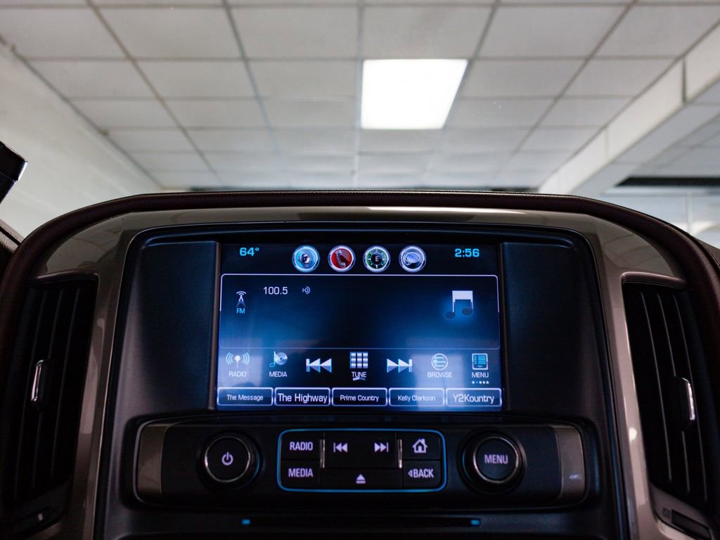 Used 2018 Chevrolet Silverado 2500 High Country w/ Duramax Plus Package AWD/4WD image 17