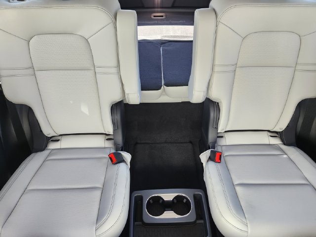 New 2026 Lincoln Aviator AWD w/ Jet Appearance Package image 14