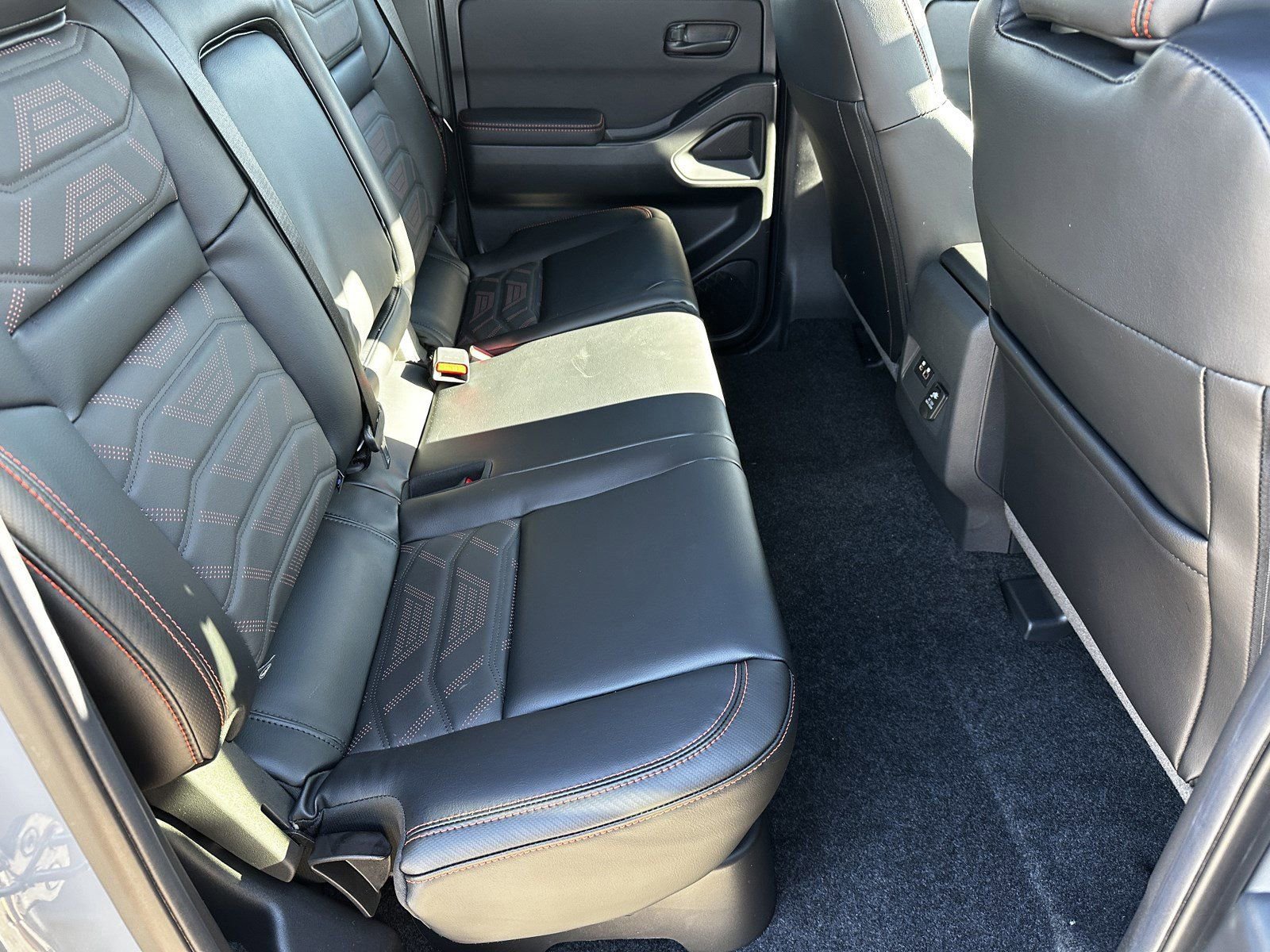 New 2026 Nissan Frontier Pro-X w/ Pro Premium Package RWD image 15