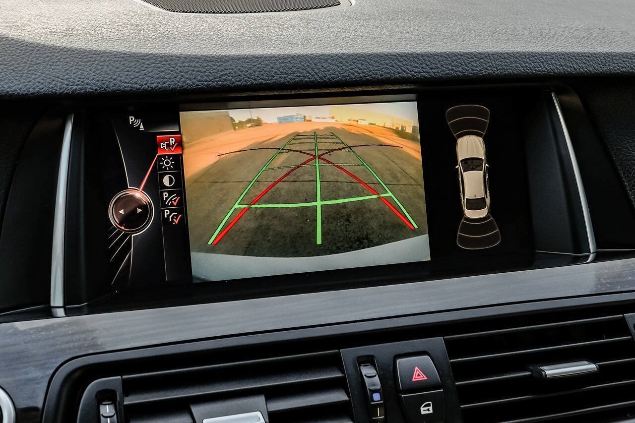 Used 2016 BMW 535i Sedan RWD image 30