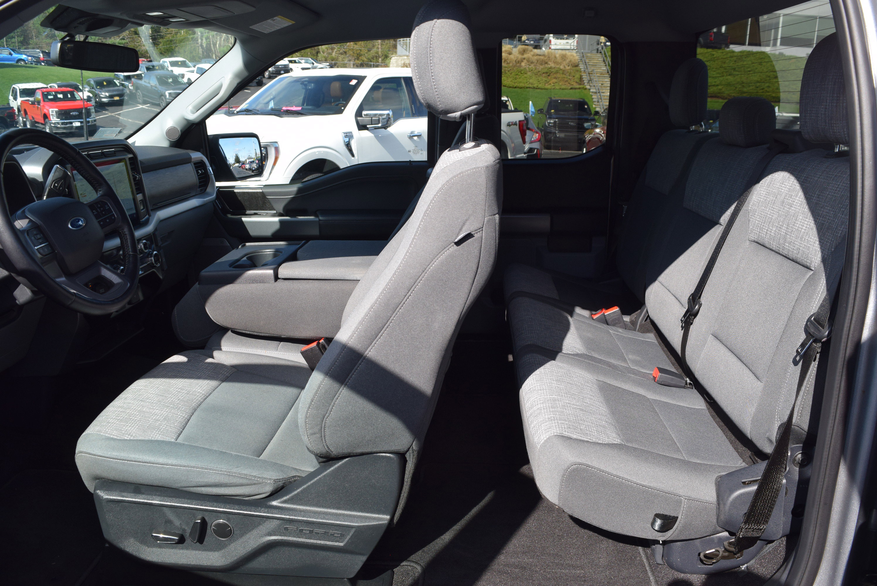 Used 2021 Ford F150 XLT w/ Equipment Group 302A High image 10