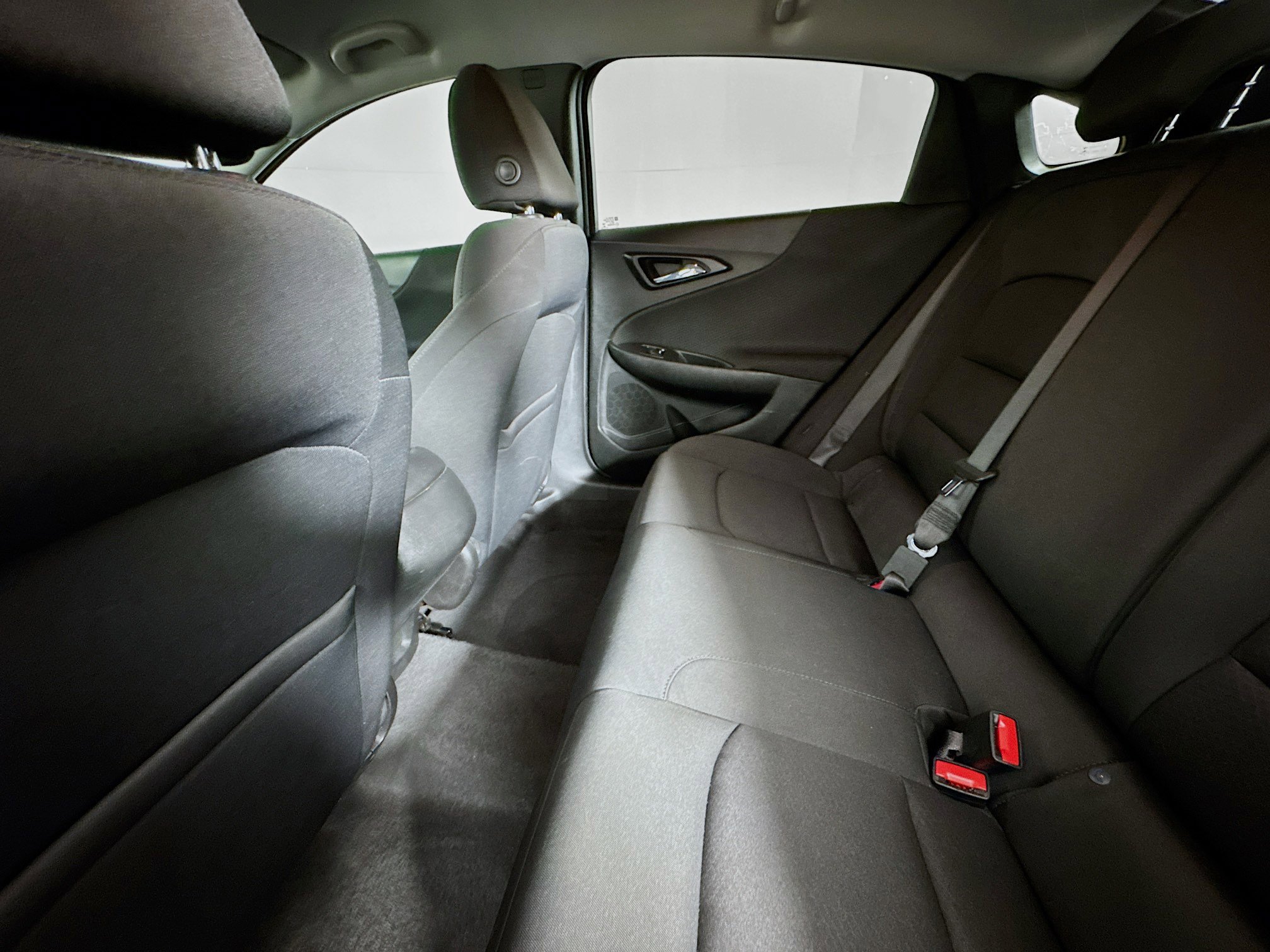 Used 2021 Chevrolet Malibu LS image 24