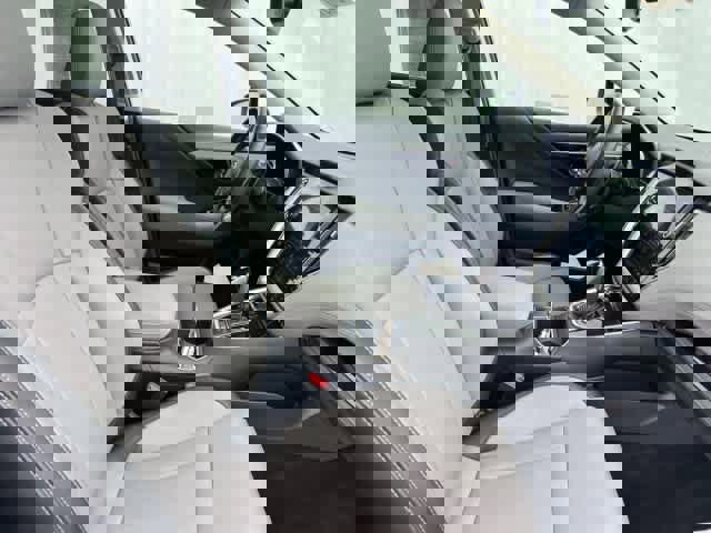 Used 2023 Subaru Outback Limited image 21