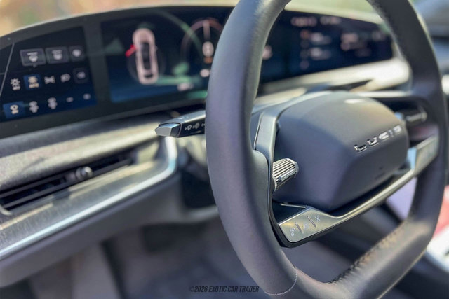 Used 2025 Lucid Air Grand Touring image 26