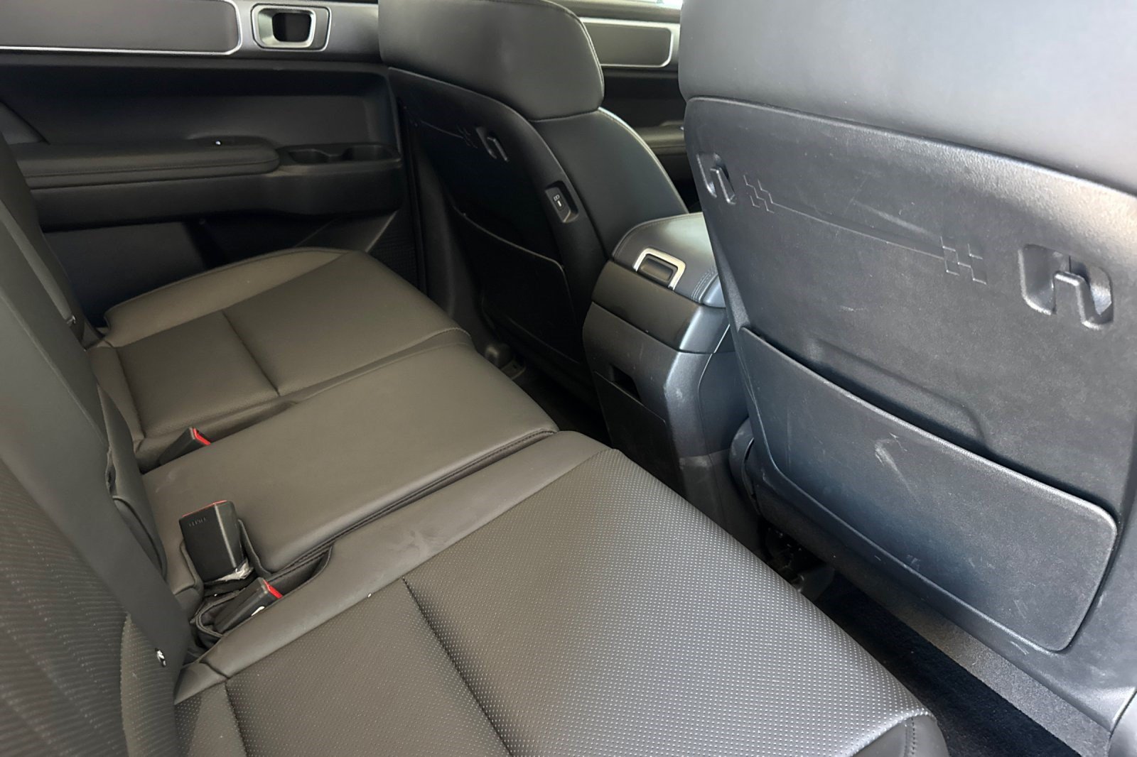 Used 2026 Hyundai Santa Fe SEL AWD/4WD image 33