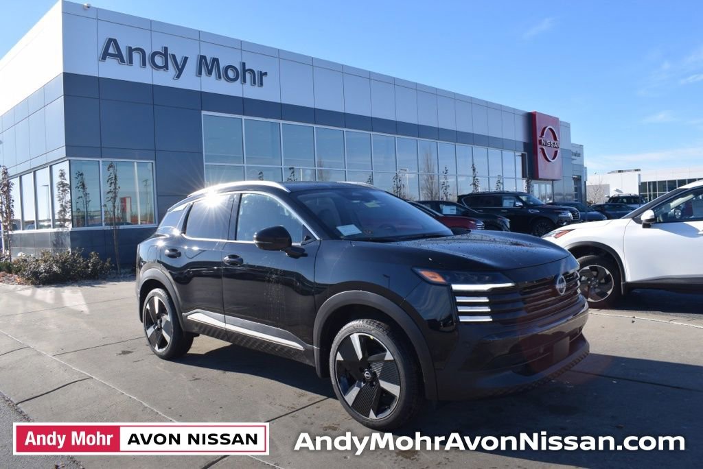 New 2025 Nissan Kicks SR