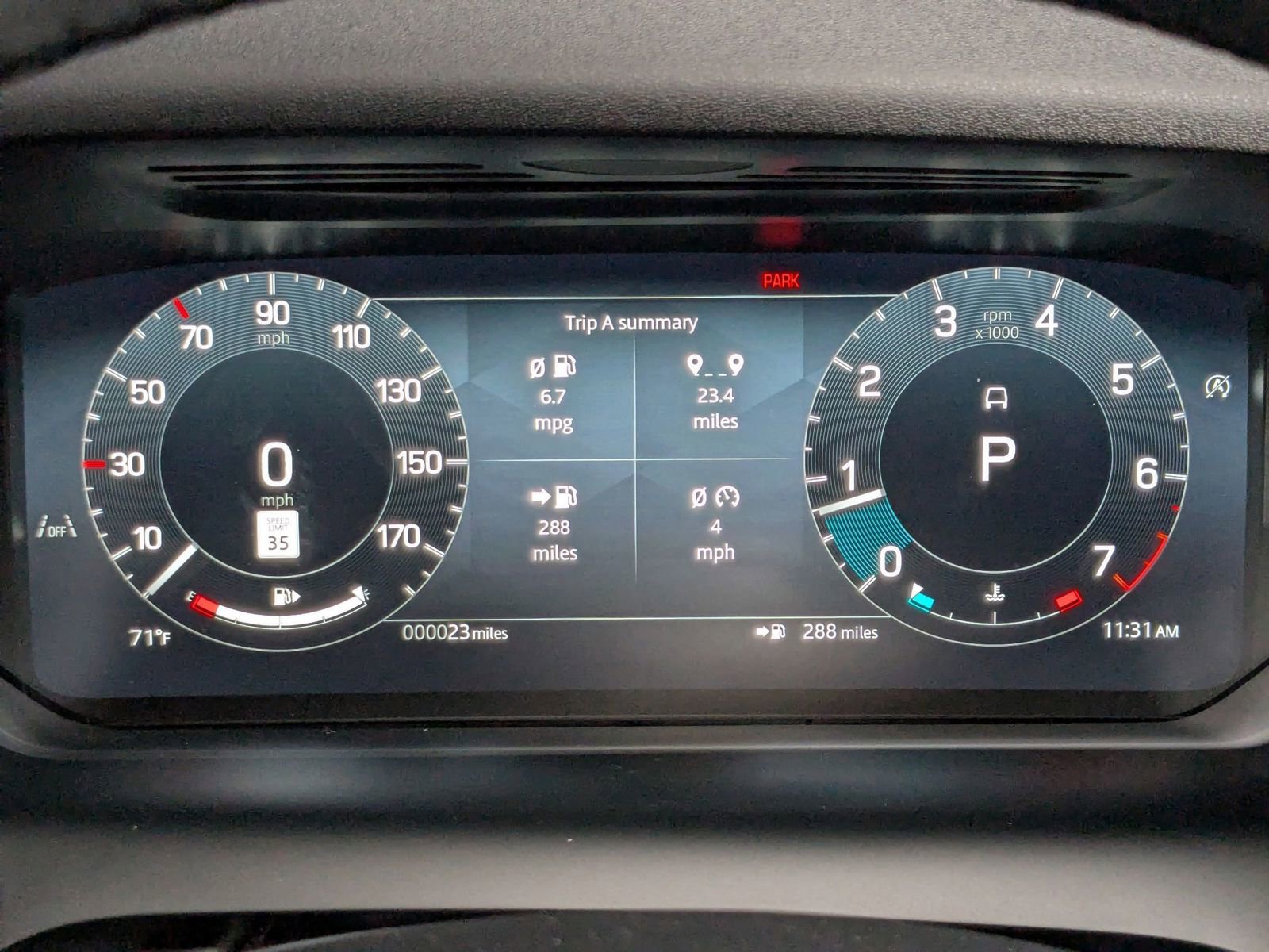 New 2025 Land Rover Discovery Sport S image 11