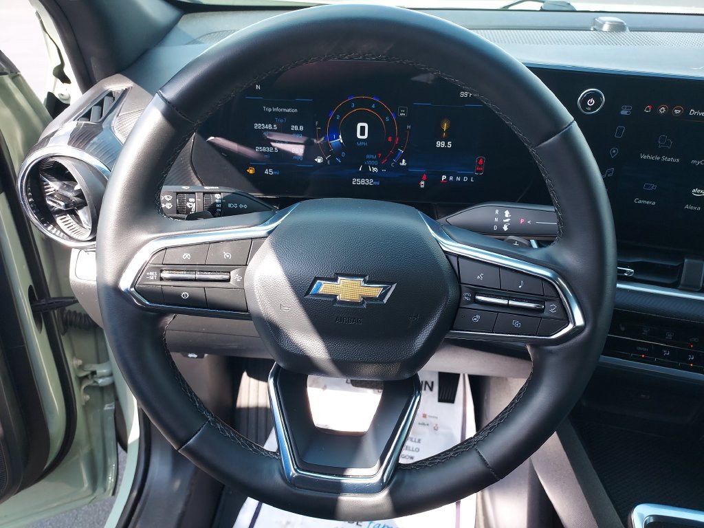Used 2025 Chevrolet Equinox LT FWD image 17